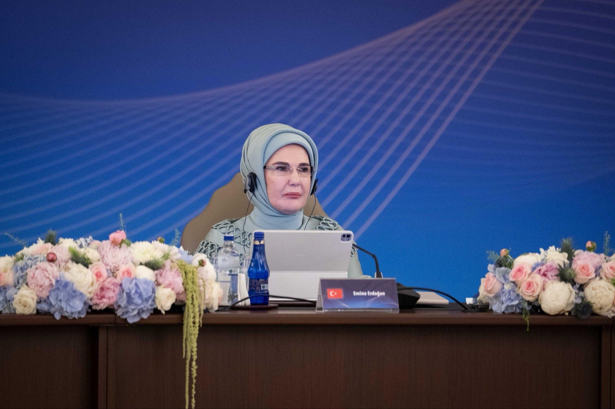 Emine Erdoğan’ın NATO marjında buluşturduğu lider eşleri ‘Çocuklar, Teknoloji ve Güvenlik’ konusunu ele aldı